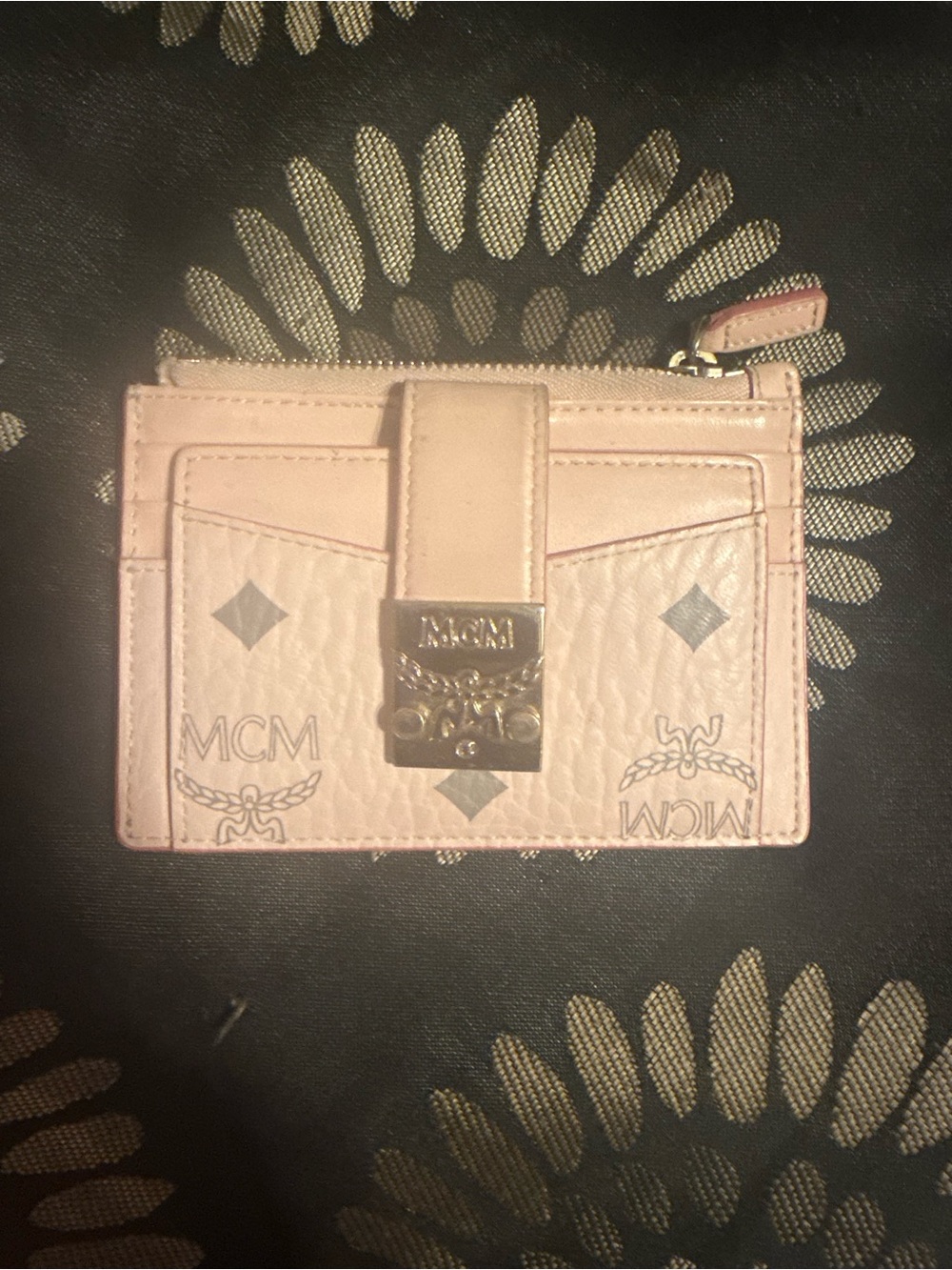 MCM card/coin case